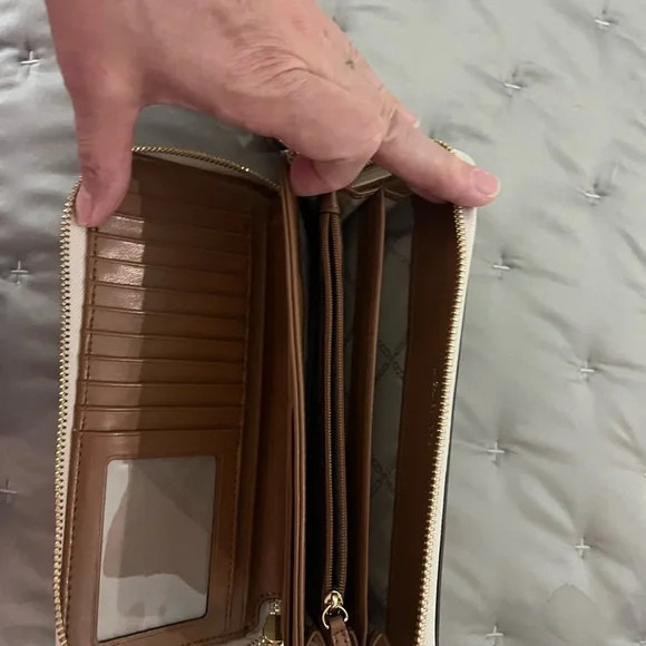 Michael Kors Monogram Zip-Around Wallet - Picture 3 of 4